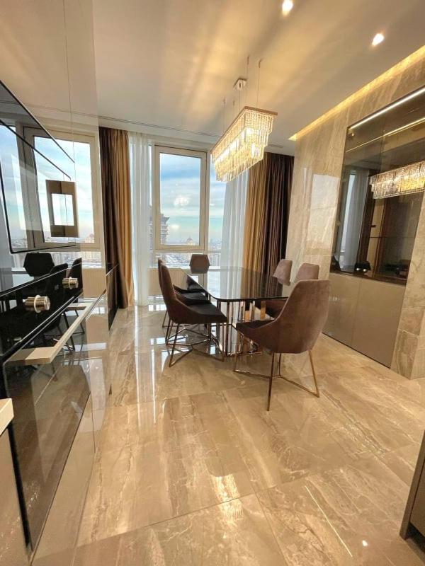 Vip Apartment 120M2 With Panoramic Windows, 22 Floor. Obolon Kiev Exterior foto